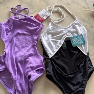 Bathing suit